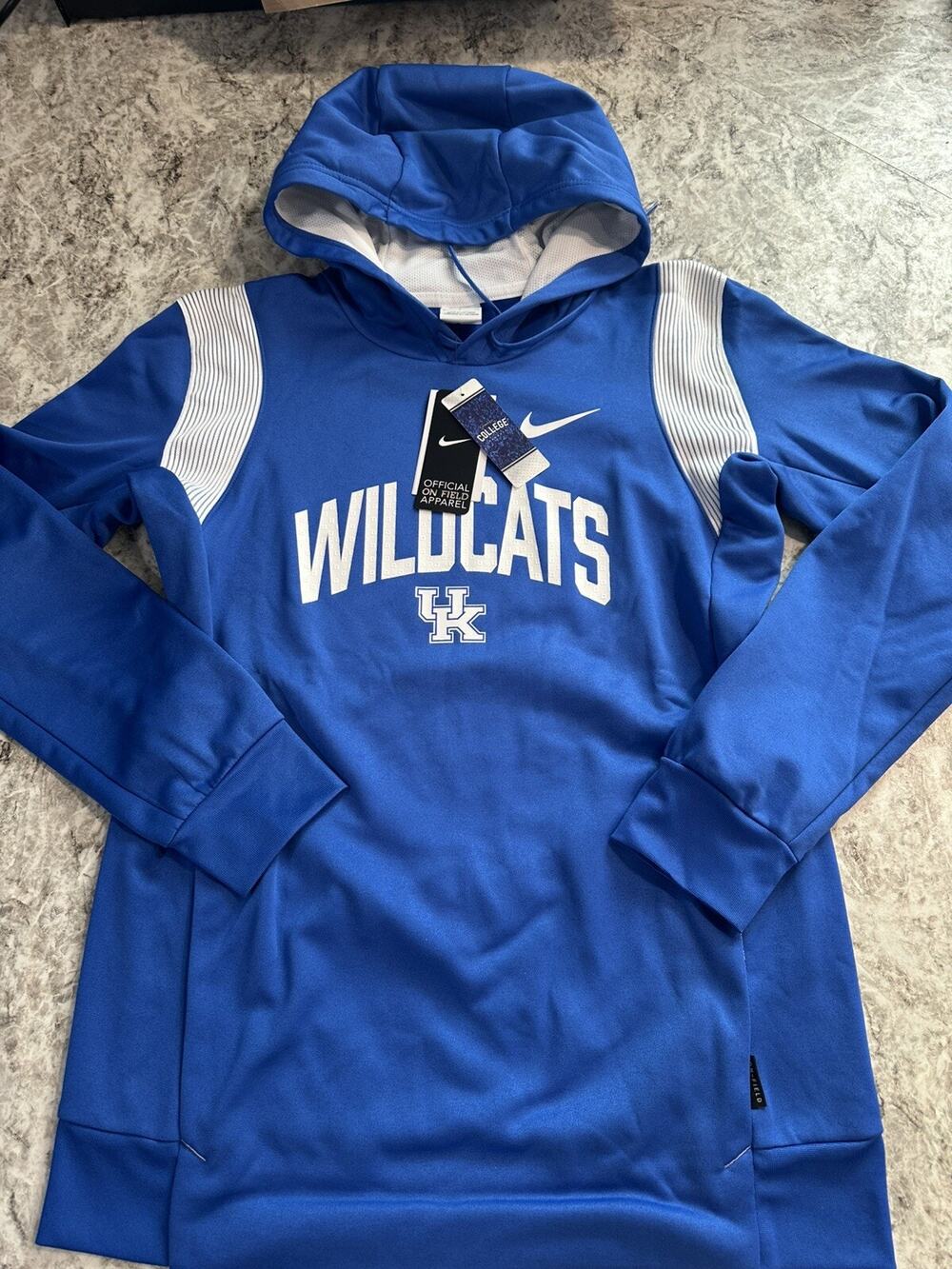 NWT Men’s Nike Kentucky Wildcats Hoodie Sideline Small Royal Blue Therma Fit